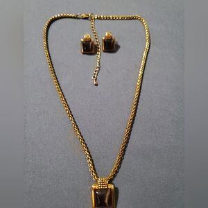 Gold Tone - Cable Chain - Necklace & Earrings Set - Item 303